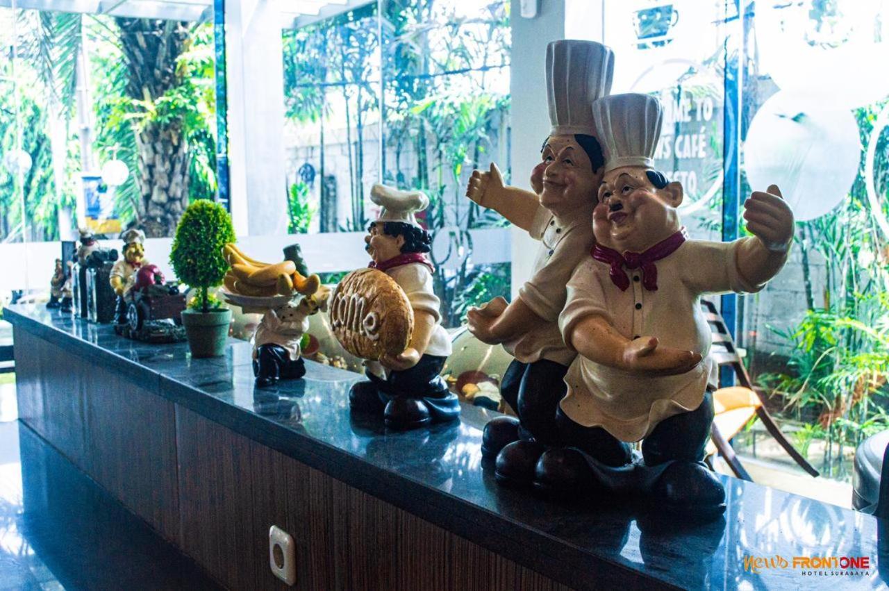 News Hotel Waru Sidoarjo Esterno foto